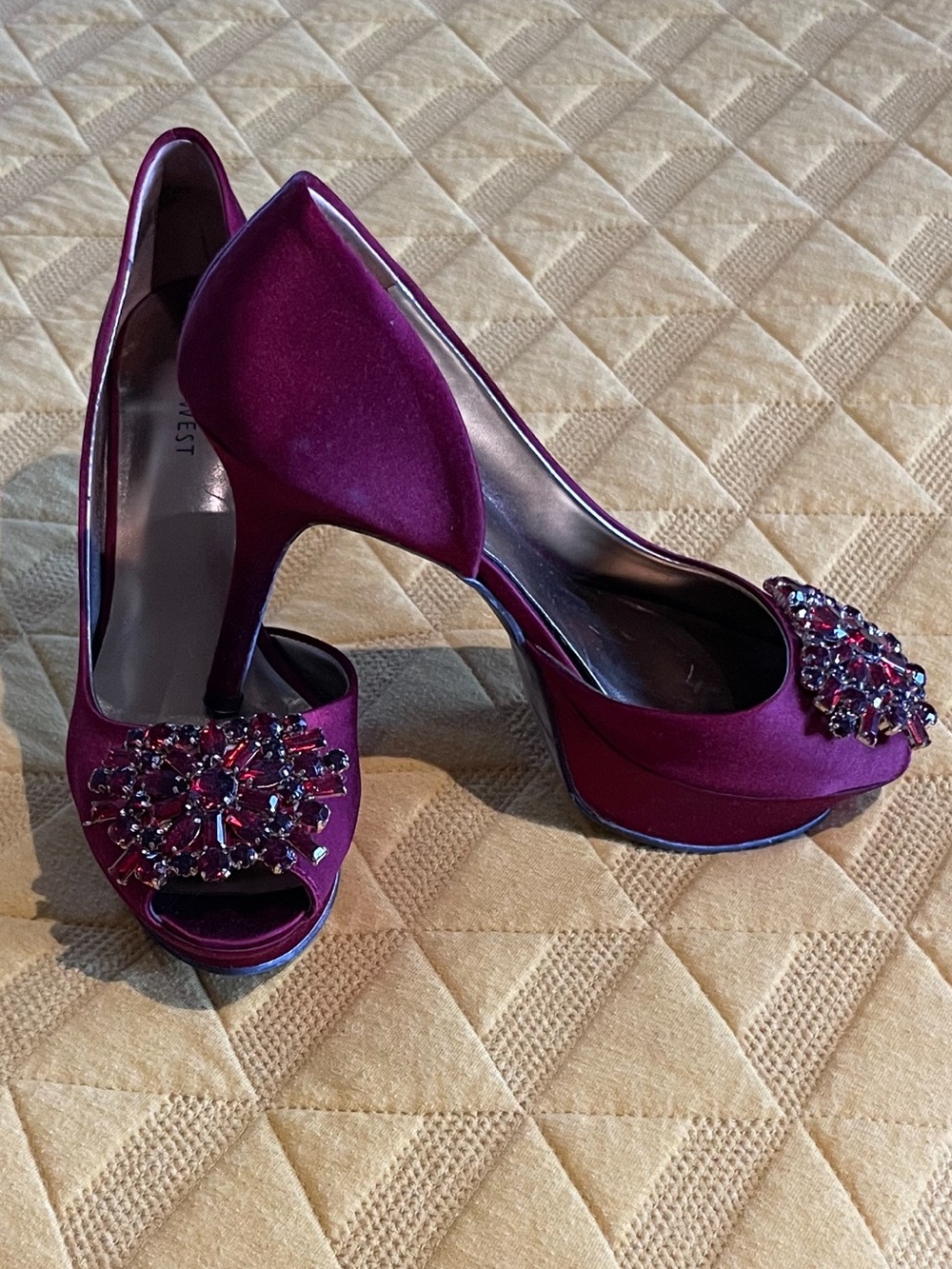 Nine West Burgundy Satin Peep-Toe Heels with Jeweled Brooch